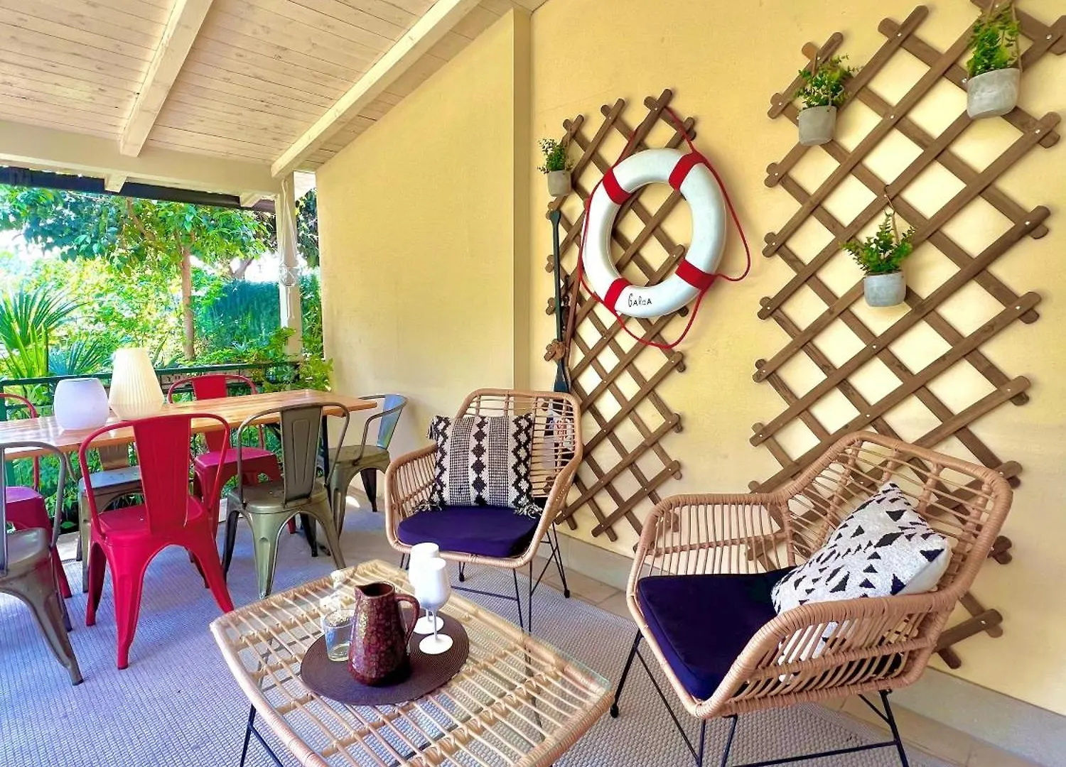 Welcome Traveller Laurence Garden Apartments Italien